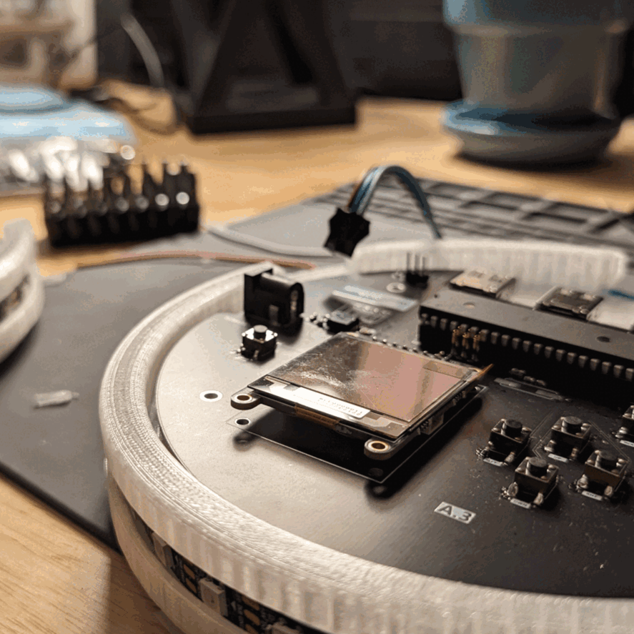 Mounted modules and connectors on the teaching hardware.